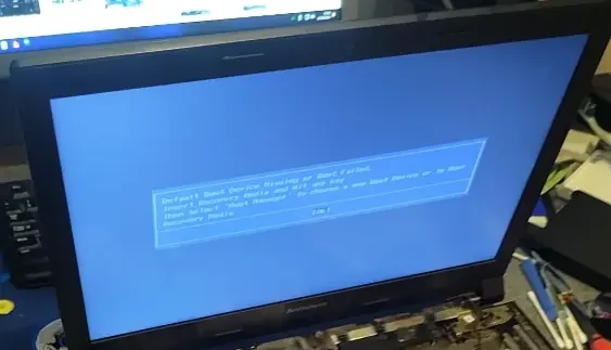 laptop w serwisie pandos w lublinie